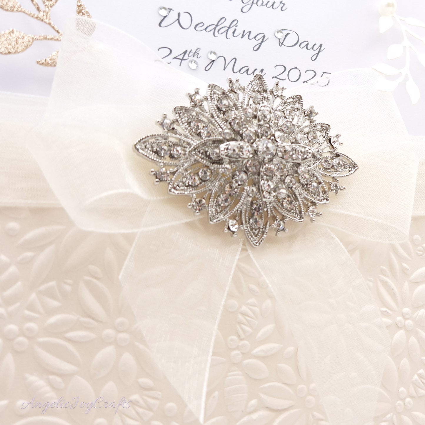 Handmade Personalised 3D Wedding Card with a Detachable Brooch + Complimentary Gift Box | Anniversary | Wedding | Engagement