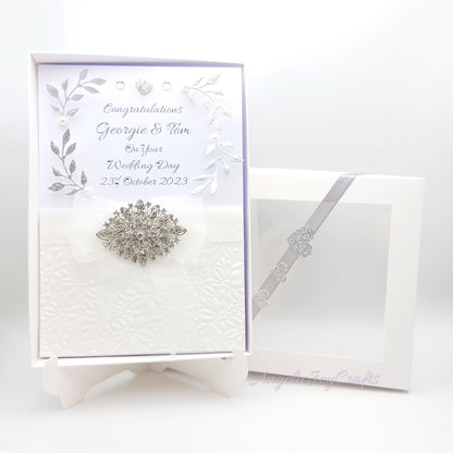 Handmade Personalised 3D Wedding Card with a Detachable Brooch + Complimentary Gift Box | Anniversary | Wedding | Engagement
