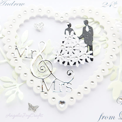 Handmade Personalised 3D Anniversary Card with Floral Heart & Couple + Complimentary Gift Box | Anniversary | Wedding | Engagement