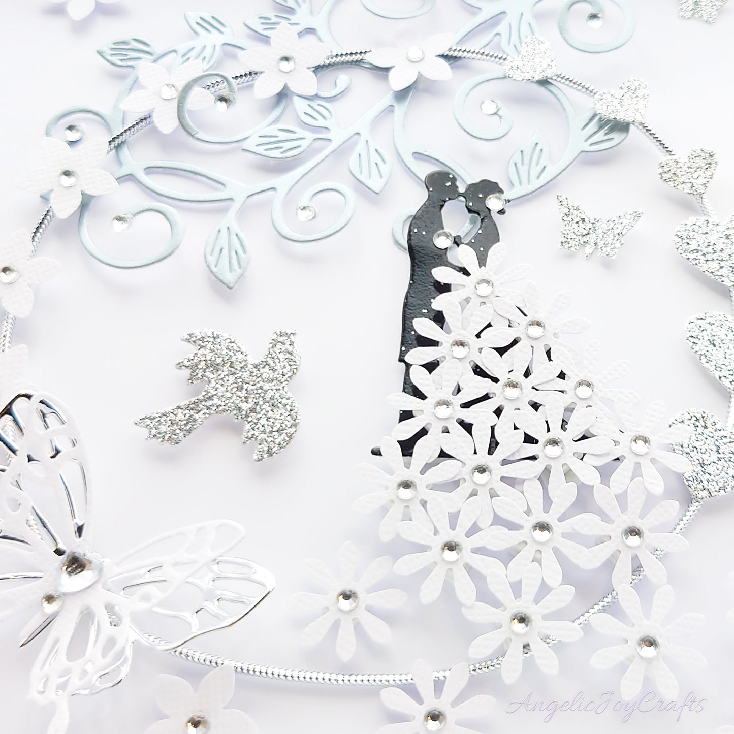 Handmade Personalised 3D Wedding Card with Couple in Floral Ring + Complimentary Gift Box | Anniversary | Wedding | Engagement