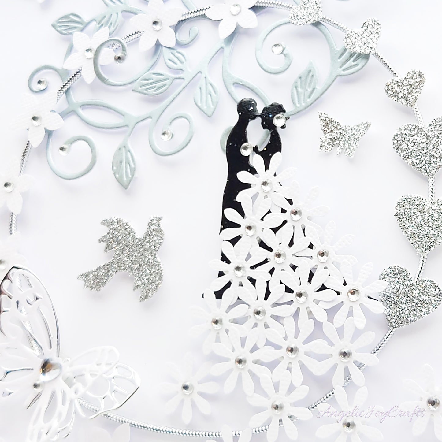 Handmade Personalised 3D Wedding Card with Couple in Floral Ring + Complimentary Gift Box | Anniversary | Wedding | Engagement