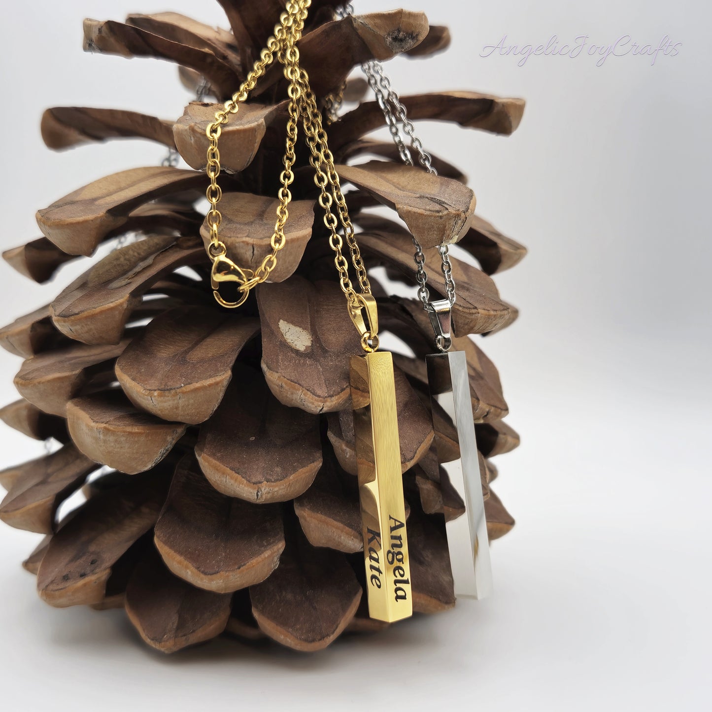 Engraved 3D Bar Necklace  – A Gift with Heart Made Just for You + Complimentary Simple Chain